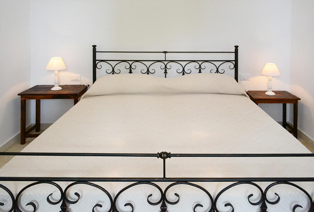 Tenuta Afra Squinzano ภายนอก รูปภาพ